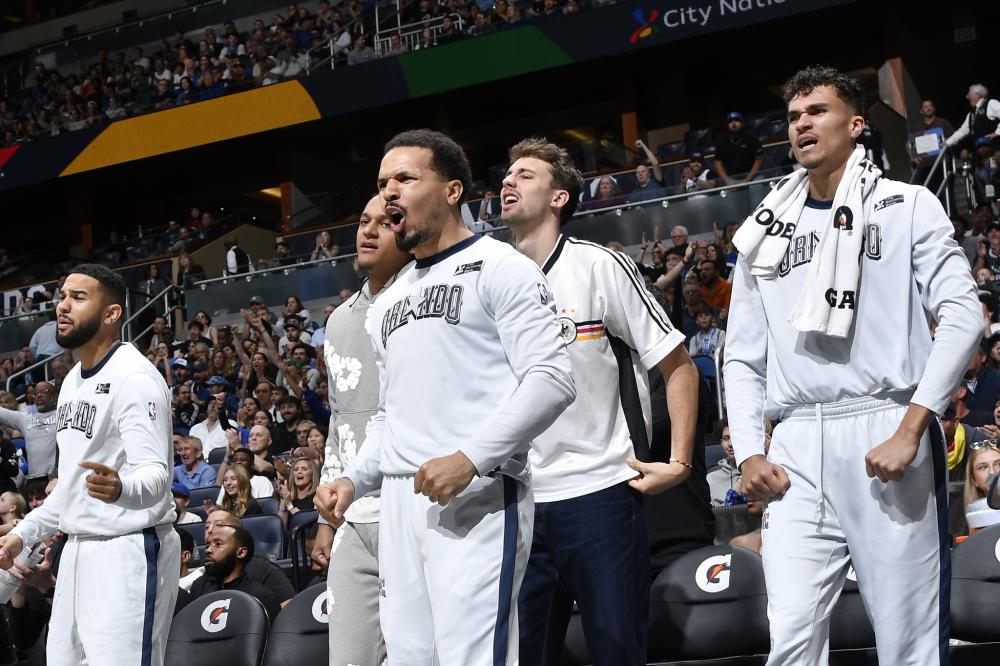 在这场激烈 在这场激烈