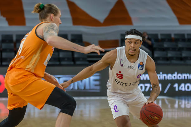 以及其他俱 以及其他俱